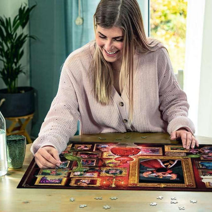 Ravensburger Disney Villainous Queen of Hearts Alice in Wonderland Jigsaw Puzzle for Adults and Kids Age 12 Years Up - 1000 Pieces