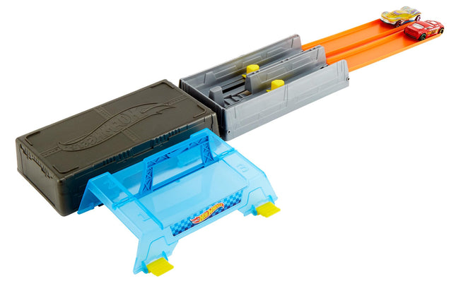 Hot Wheels CFC81 Race Case Track Set