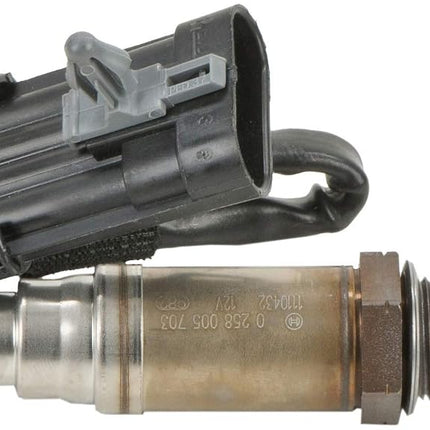 Bosch 15703 Premium OE Fitment Oxygen Sensor - Compatible With Select 1993-03 Acura, Buick, Cadillac, Chevrolet, GMC, Honda, Isuzu, Oldsmobile, and Pontiac Vehicles