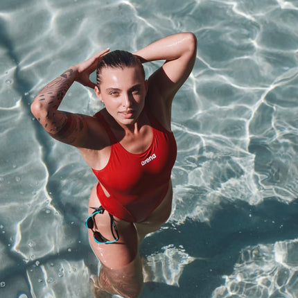 ARENA Women's Performance Solid Team Swim Tech Swimsuit