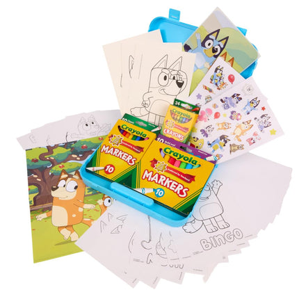 Estuche de arte Crayola Bluey Crea y Colorea (más de 75 piezas), páginas para colorear y pegatinas de Bluey, kit de arte para niños, regalo de Bluey para niñas y niños, a partir de 5 años.