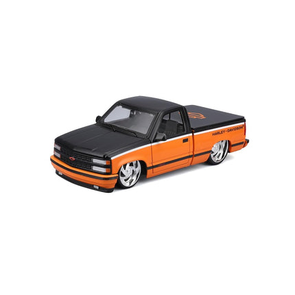 Maisto 1:24 Harley Davidson Custom 1993 Chevy Pick-up, Orange/Black