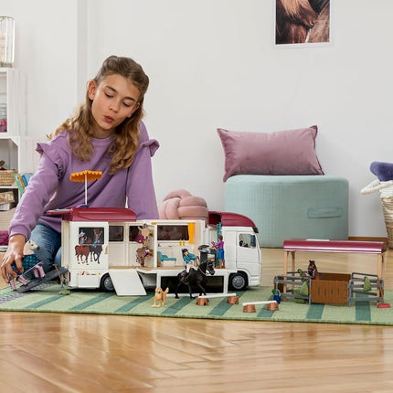 Schleich Horse Club – Horse Transporter Playset, Realistic Equestrian Vehicle Toy for Kids Ages 3+