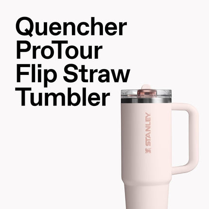 Vaso Stanley Quencher ProTour Flip Straw con tapa a prueba de fugas 30 oz | Popote y asa incorporados | Compatible con portavasos para viajes | Taza aislada de acero inoxidable | Sin BPA | Brillo arándano
