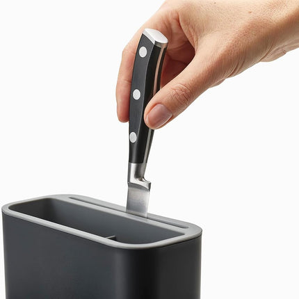 Égouttoir à vaisselle extensible Joseph Joseph Extend en acier avec panier à couverts amovible et bec verseur pivotant - Gris/Acier