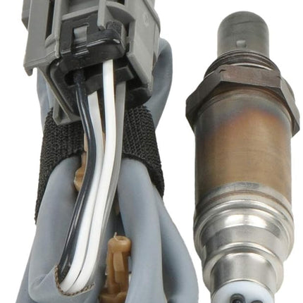 BOSCH 13725 Premium Original Equipment Oxygen Sensor - Compatible with Select Nissan Pickup