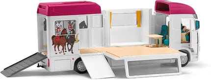 Schleich Horse Club – Horse Transporter Playset, Realistic Equestrian Vehicle Toy for Kids Ages 3+