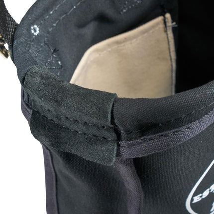 Klein Tools 51A Bolsa para herramientas, bolsa utilitaria para transportar tuercas y tornillos, con bolsillo interior, lona n.° 10, 9 x 3.5 x 10 pulgadas