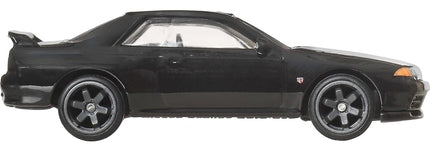 Hot Wheels Cars, Premium Fast & Furious 1:64 Scale Die-Cast Car for Collectors Inspired by Fast & Furious Movie Franchise