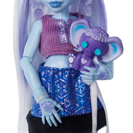 Monster High Self-Scare Secrets Abbey Bominable Doll and Accessories Set with 13 Realistic Surprises Like Henna, Painting and Crochet Crafts