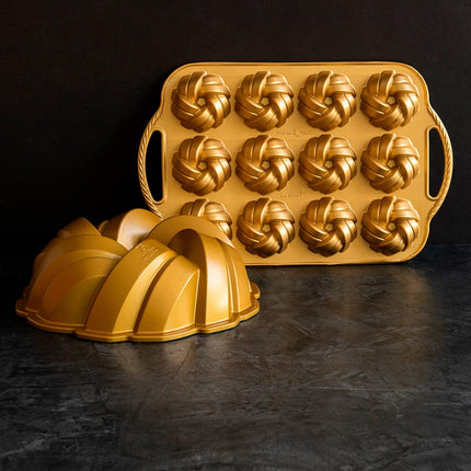 Nordic Ware USA 75th Anniversary Cast Aluminium Braided Bundt Pan, Gold, 37.5 x 25 x 4 cm