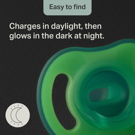 Tommee Tippee Ultra-Light StayPut Day and Night Dummy 6-18m Silicone