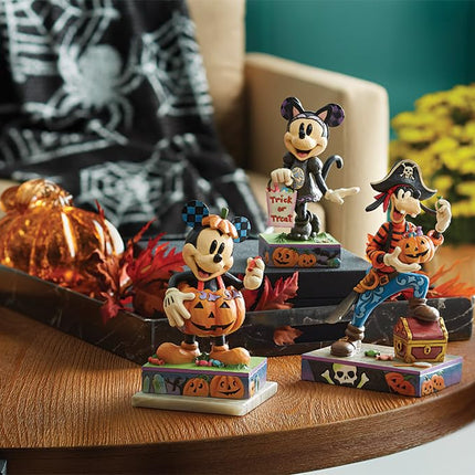 Disney Traditions by Jim Shore - Captain Goofy - Mickey & Friends Figurine 19cm