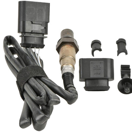 Bosch 16982 Premium Original Equipment Oxygen Sensor - Compatible with Select Audi A8 Quattro, TT Quattro; Bentley Continental; Volkswagen Golf, Jetta, Passat, Phaeton, R32, Touareg