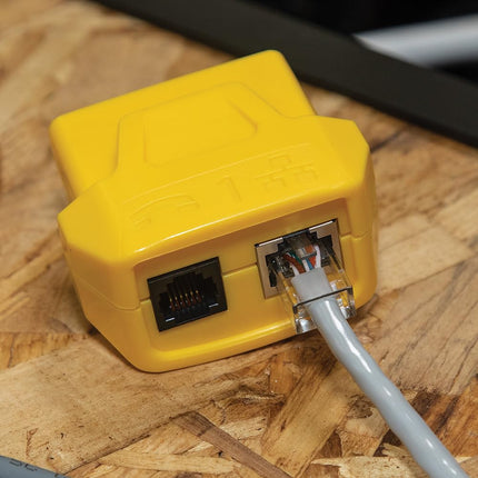 Klein Tools VDV501-852 Testeur de câble Scout Pro 3 Kit localisateur avancé – Testeur de câble Voix Données Vidéo pour RJ11 RJ12 RJ45 et Coax, Mesure la longueur de câble jusqu'à 610m, Test PoE et 18 télécommandes de mappage