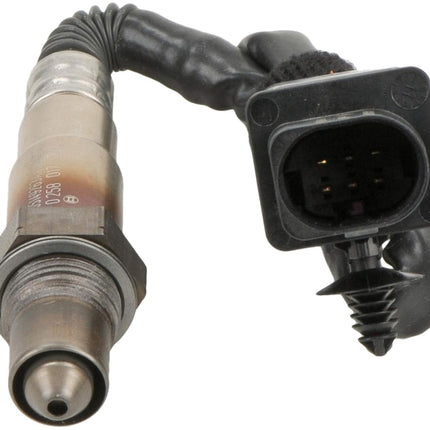 BOSCH 17212 Premium Original Equipment Oxygen Sensor - Compatible with Select Dodge Ram 2500, Ram 3500, Ram 4500, Ram 5500; Ram 2500, 3500, 4500, 5500 Trucks