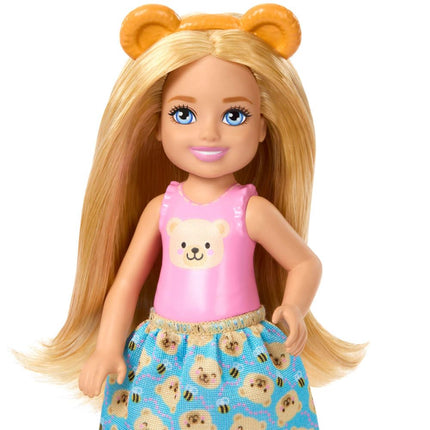 Barbie Club Chelsea Tea Party Doll and Transforming Playset