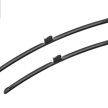 Bosch Wiper Blade Aerotwin A242S, Length: 600mm/550mm – Set of Front Wiper Blades - Only for Left-Hand Drive (EU)