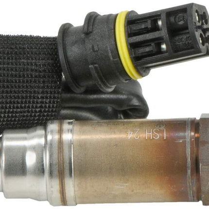 BOSCH 13477 Premium Original Equipment Oxygen Sensor - Compatible with Select BMW M5 X3 X5 Z3 Z4 Z8 320i 323Ci 323i 325Ci 325i 325xi 328Ci 328i 330Ci 330i 330xi 525i 528i 530i 540i 750iL 850i