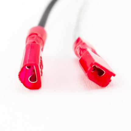 Enrock Automotive EFDSH98UP Par de adaptadores de arnés de altavoz de calibre 16 con bala roja para vehículos Ford seleccionados de 1998 en adelante