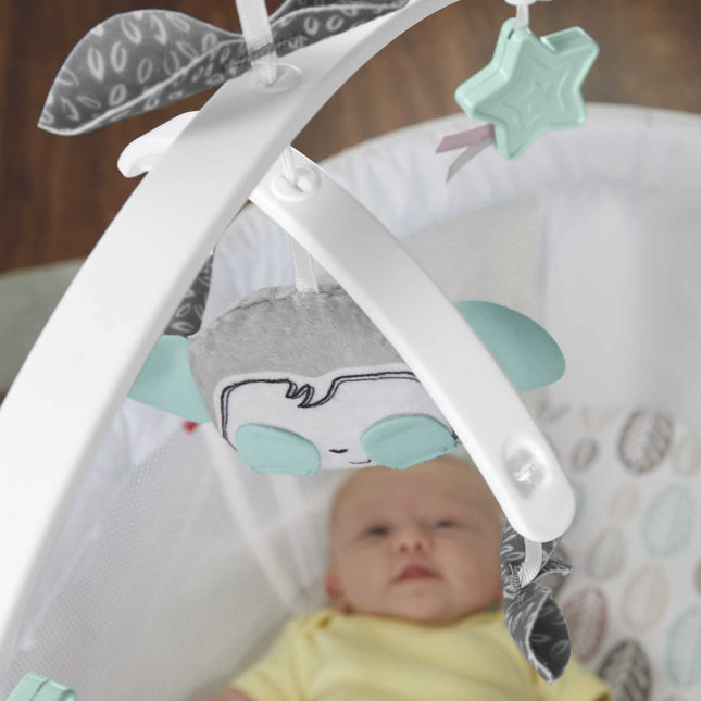 Fisher-Price Baby Bedside Sleeper Soothing Motions Bassinet with Lights Music Vibrations & Toy Mobile for Newborns 0+ Months, Sweet Snugamonkey