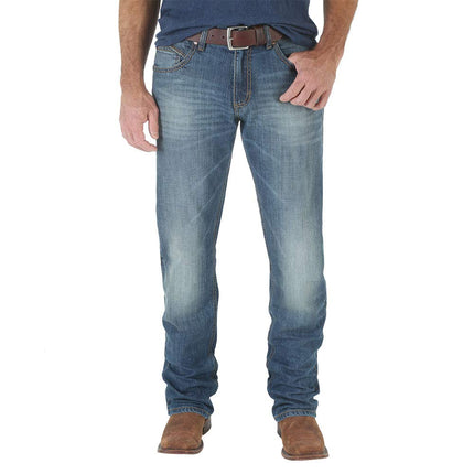 Wrangler Men's Retro Slim Fit Straight Leg Jean, Cottonwood, 42W x 32L