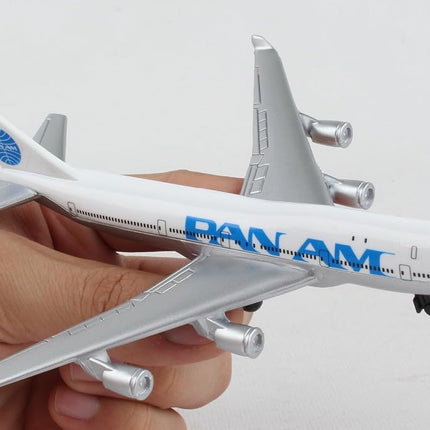Herpa Toys Single Airplane Pan Am 747, toy model in small scale, aeroplane model, collect, play, miniature model made of plastic - suitable for 3 year olds