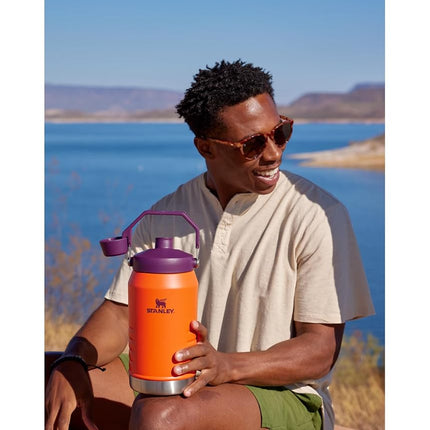 Stanley IceFlow Fast Flow Jug 64oz Rose Quartz