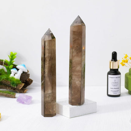Apengshi 1PCS Natural Crystal Smoke Quartz Tower 5.9"-6.3" (15-16cm) 6 Faceted Single Point Prism Healing Crystal Wand for Meditation Reiki Chakra Therapy