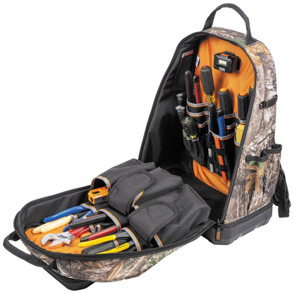 Mochila para herramientas Klein 62800BPCAMO Tradesman Pro® XL, 40 bolsillos, Camuflaje