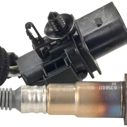 BOSCH 17066 Premium Original Equipment Oxygen Sensor - Compatible with Select Ford Flex, Taurus, Taurus X; Lincoln MKS, MKT; Mercury Sable