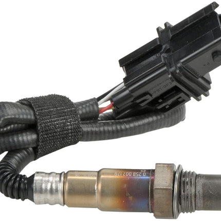 BOSCH 17179 Premium Original Equipment Oxygen Sensor - Compatible with Select Nissan Altima, Sentra