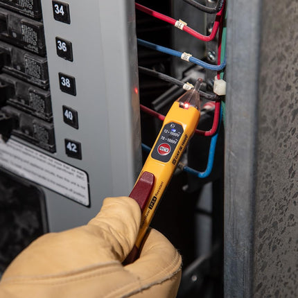Klein Tools NCVT2PKIT Non-Contact Voltage Tester with Outlet Tester, 12-48V AC or 48-1000V AC Dual Range for Broad Application