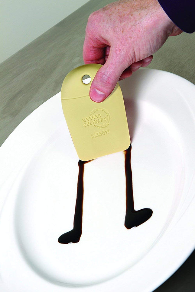 Cuña de emplatado de silicona con borde liso Mercer Culinary