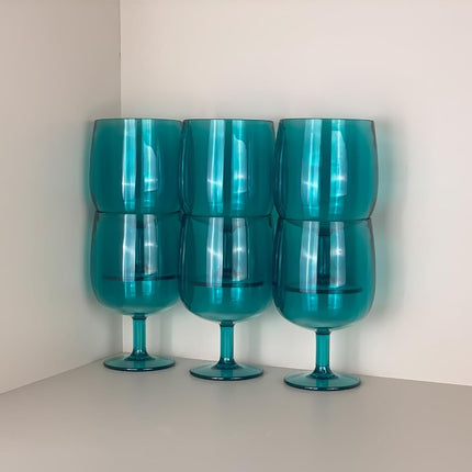 Yanglonghui 15 Ounce Plastic Wine Glasses Set of 6,Unbreakable Acrylic Wine Glasses,Reusable Colored Plastic Goblets Stackable,Dishwasher Safe Bpa Free Ideal for Parties (Cyan, 12 Ounce)