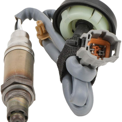 BOSCH 15975 Premium Original Equipment Oxygen Sensor - Compatible with Select Nissan Frontier