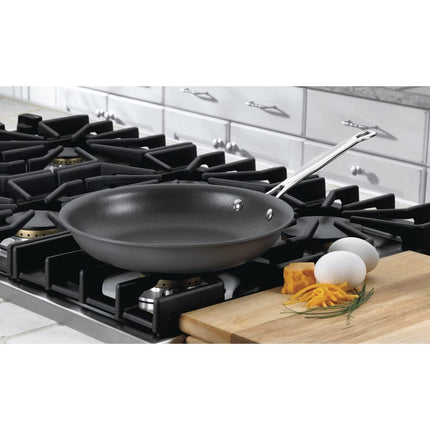 Cuisinart 623-24 Chef's Classic Nonstick Hard-Anodized 10-Inch Crepe Pan