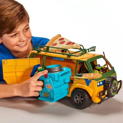 Teenage Mutant Ninja Turtles: Mutant Mayhem Pizza Fire Delivery Van. Ideal present for boys 4 to 7 years and TMNT fans!