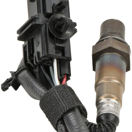 BOSCH 17264 Premium Original Equipment Oxygen Sensor - Compatible with Select Infiniti FX45, M45, Q45; Nissan Altima, Maxima, Murano, Quest, Sentra