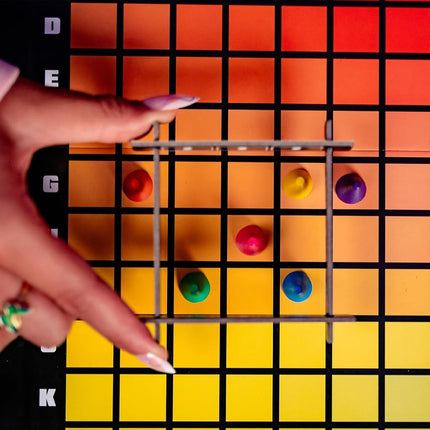 USAopoly | Hues and Cues | Guessing Board Game | Ages 8+ | 3-10 Players | 30 Minutes Playing Time