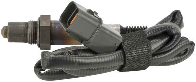 Bosch 15576 Oxygen Sensor, OE Fitment (Mitsubishi)
