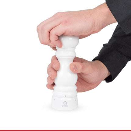 PEUGEOT - Paris u'Select 22 cm Salt Mill - 6 Predefined Grind Settings - Made With PEFC Certified Wood - Made In France - White Laquered Colour