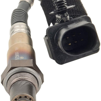 BOSCH 17066 Premium Original Equipment Oxygen Sensor - Compatible with Select Ford Flex, Taurus, Taurus X; Lincoln MKS, MKT; Mercury Sable