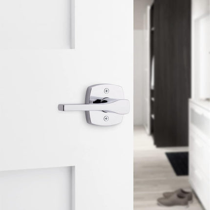 Poignée de porte intérieure Kwikset Tripoli avec serrure intimité, poignée de porte pour salle de bain et chambre à coucher, levier réversible en chrome poli sans clé