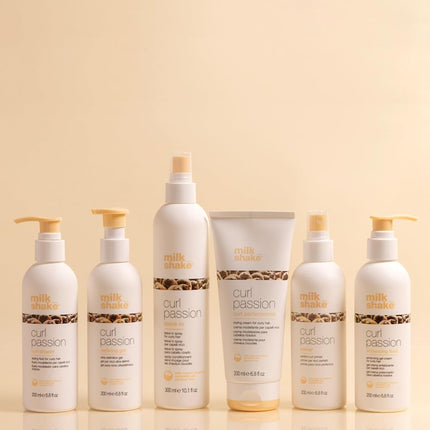 Milk_Shake Curl Passion Leave In Spray 300 ml