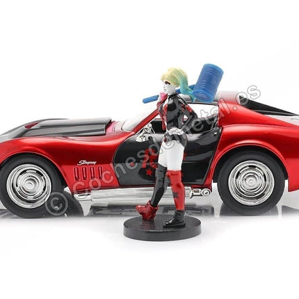 Jada 1:24 1969 Corvette con figura de Harley Quinn