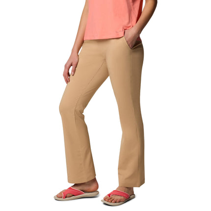 Columbia Women's Anytime Bootcut Pant II, Canoe, L Shorts