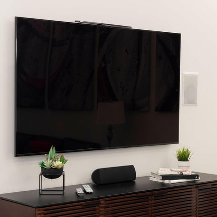 Antena de TV HD amplificada GE, diseño de fácil montaje en la parte superior del televisor, compatible con HDTV digital 4K 1080P VHF UHF, largo alcance, amplificador de señal incluido, adaptador de CA y cable coaxial de 5 pies, para interiores, 37075