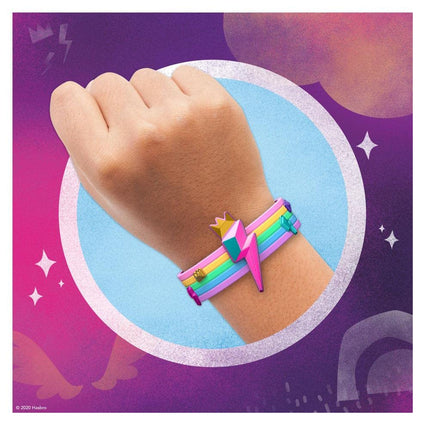 My Little Pony F2452 New Generation Crystal Adventure Zipp Storm 7.5cm White Pony with Surprise Accessories Friend Bracelet