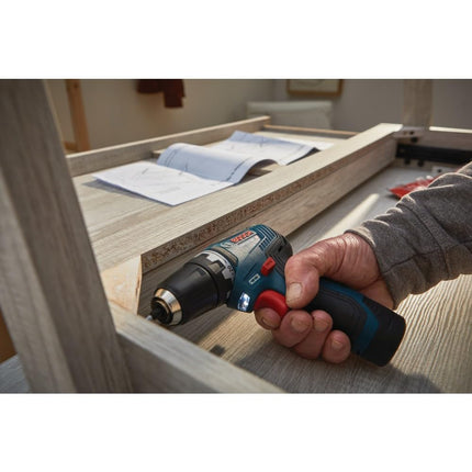 BOSCH GXL12V-220B22 12V Max 2-Tool Brushless Combo Kit with 3/8 In. Drill/Driver, 1/4 In. Hex Impact Driver and (2) Ah Batteries